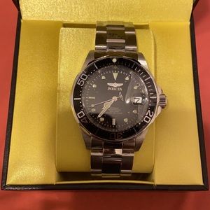 BRAND NEW INVICTA WATCH